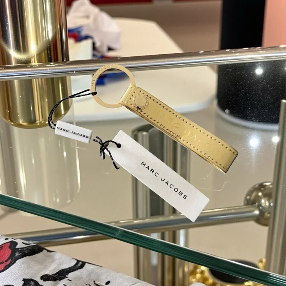 MARC JACOBS Gold Tone Loop Ring & Key Wristlet, NIP